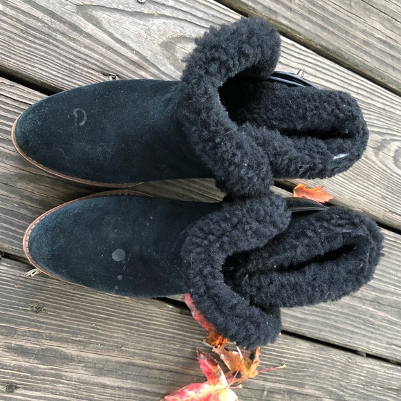 🌺WINTER wedge booties🌺 - Picture 2 of 9